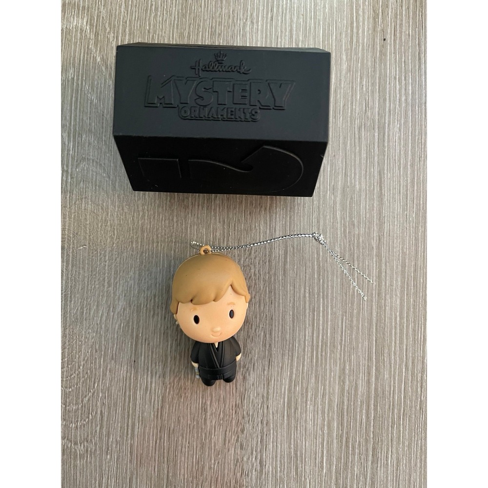 Luke Skywalker Star Wars Hallmark mystery ornament - new/opened